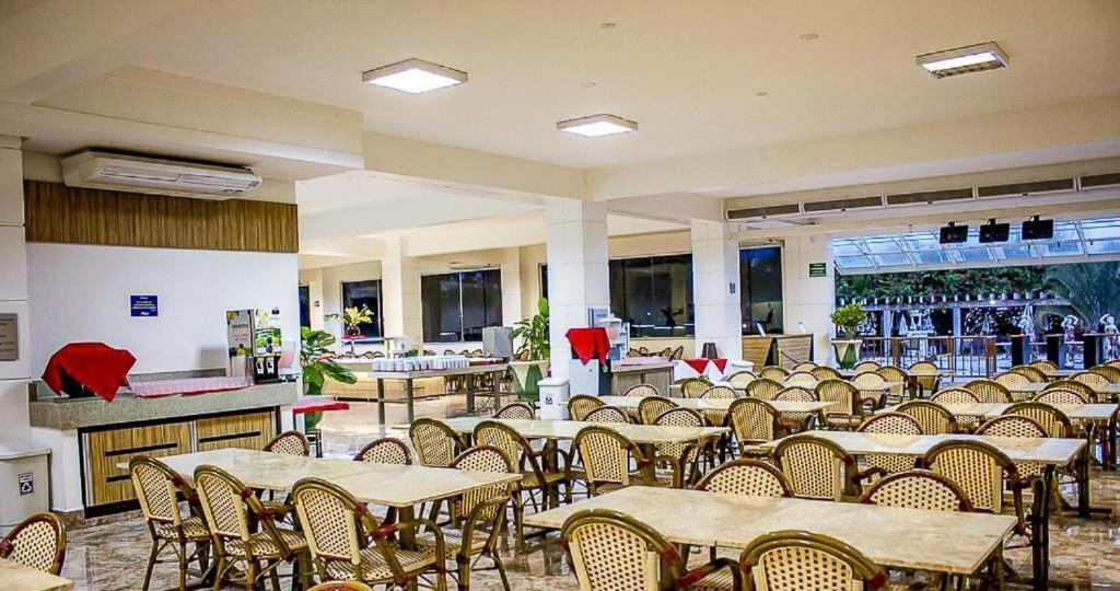 L'Acqua Diroma - Suites Confortaveis - Diversao Garantida - Piscina De Ondas Exclusiva カルダス・ノバス エクステリア 写真